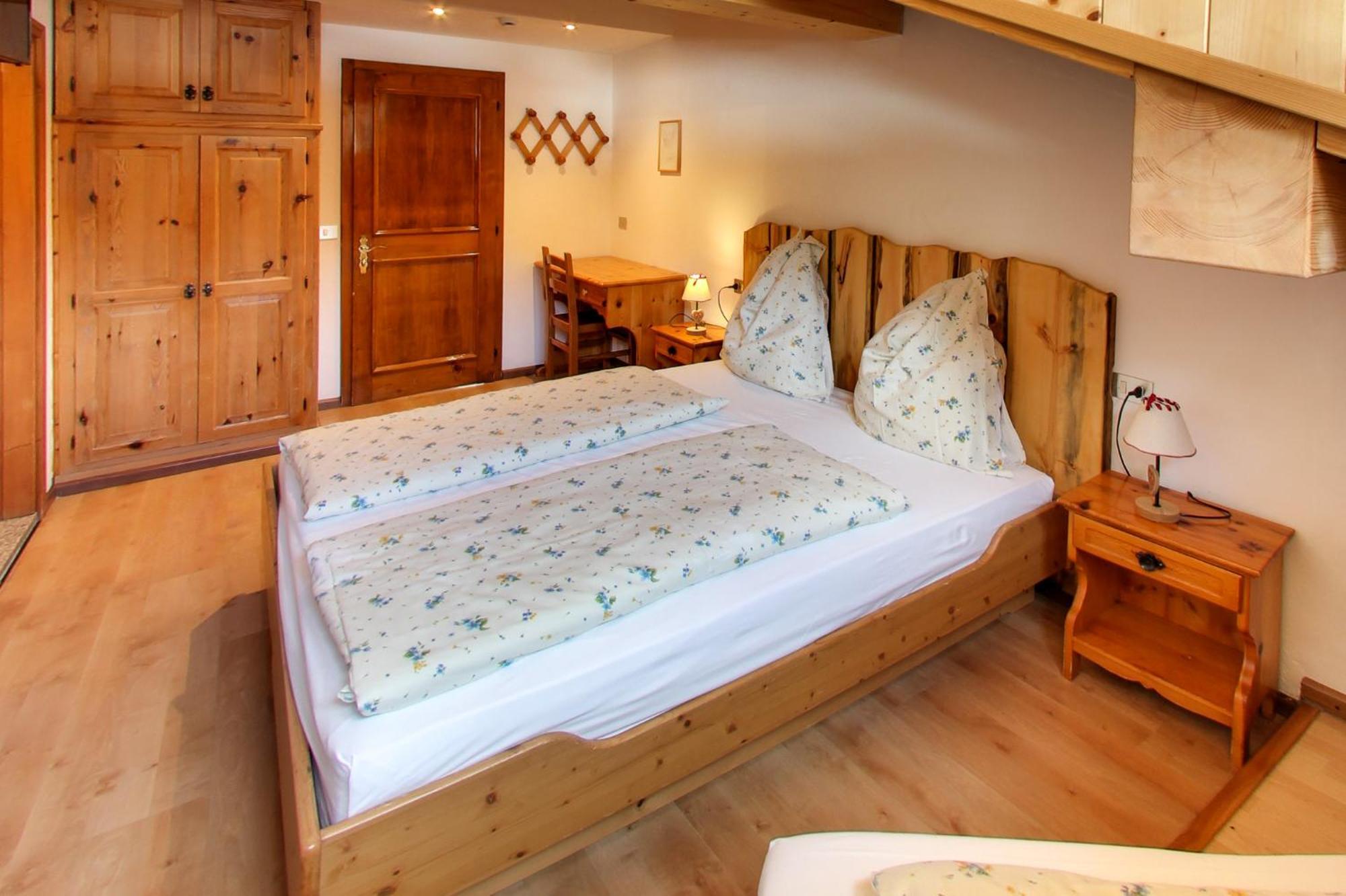 Rifugio Flora Alpina Hotel Passo San Pellegrino Ngoại thất bức ảnh
