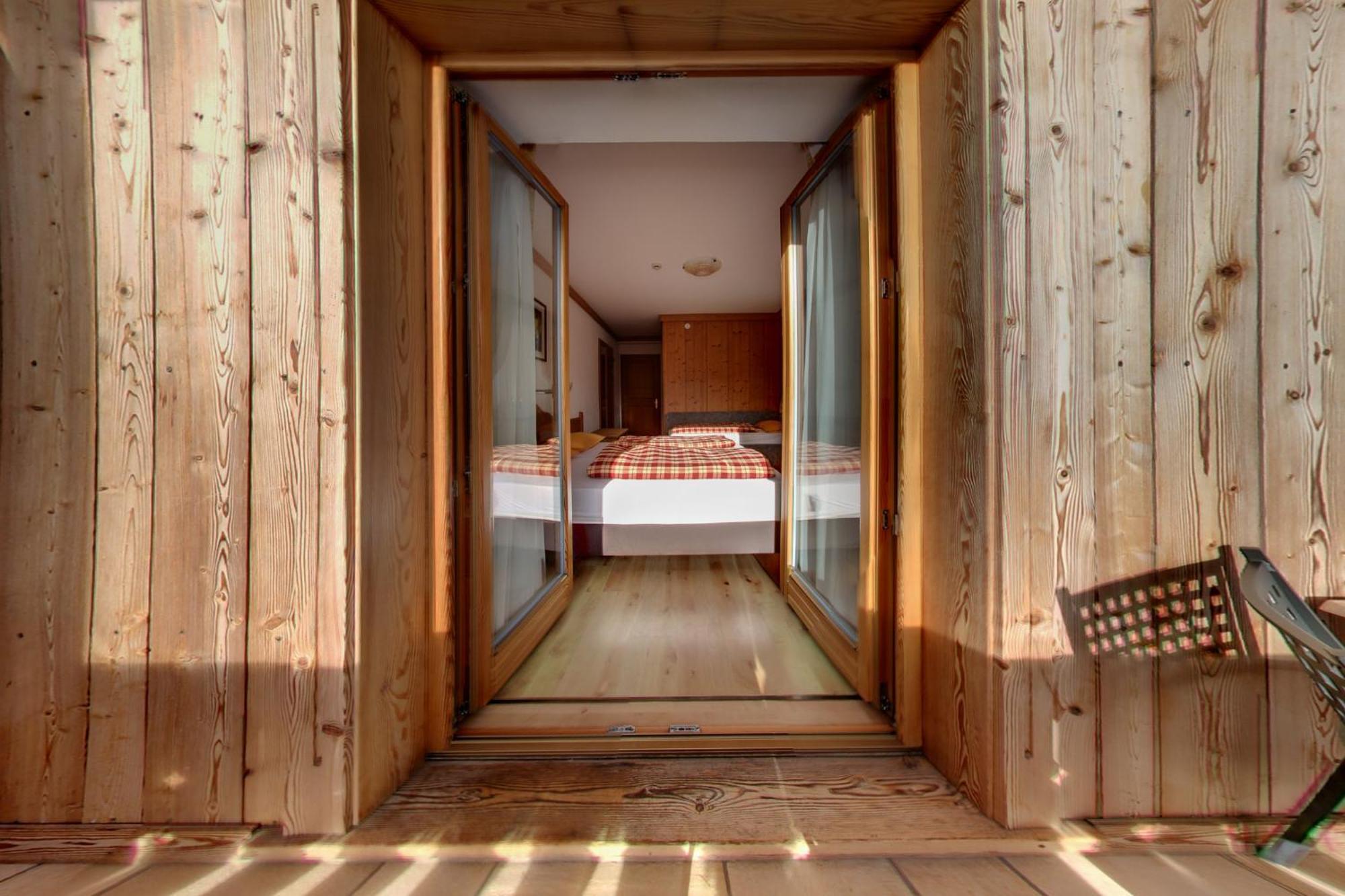Rifugio Flora Alpina Hotel Passo San Pellegrino Ngoại thất bức ảnh